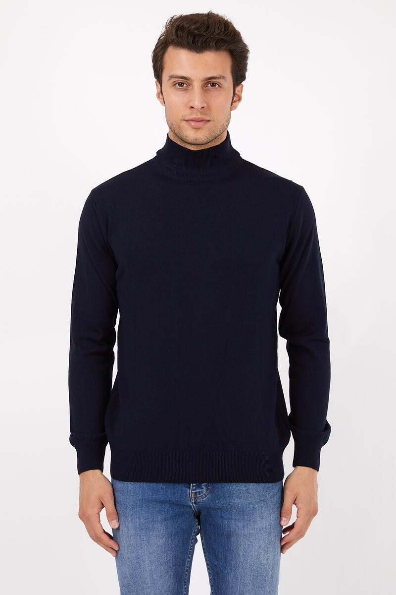 NAVY TURTLENECK