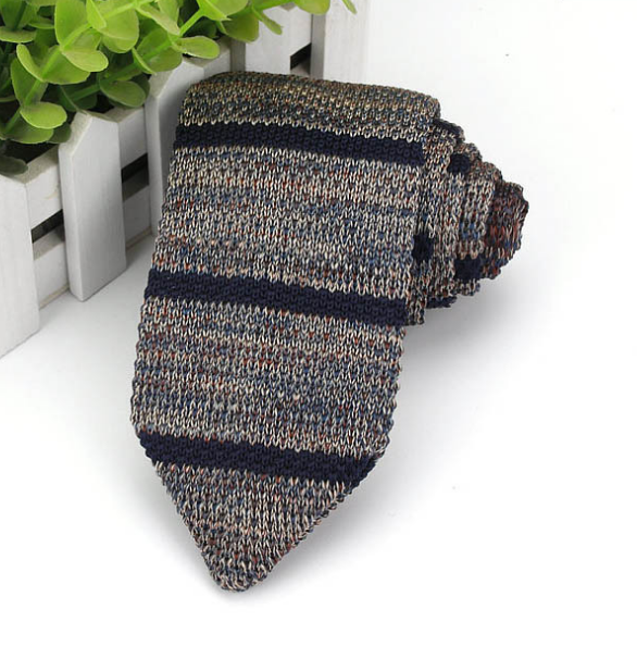 KNIT SOCK TIE 1