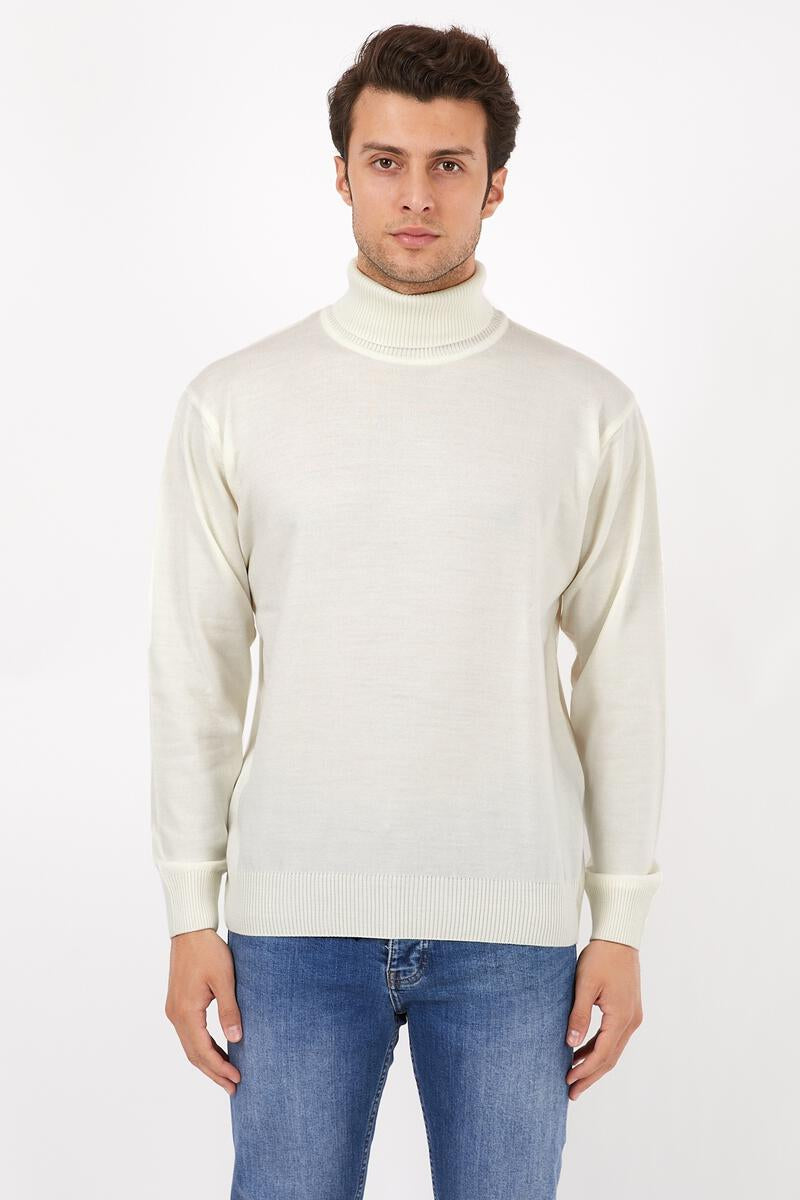 WHITE TURTLENECK